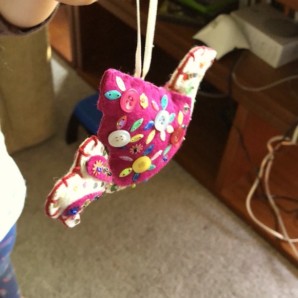 Bird Christmas ornament hand crafted in India - Picture 9 of 9